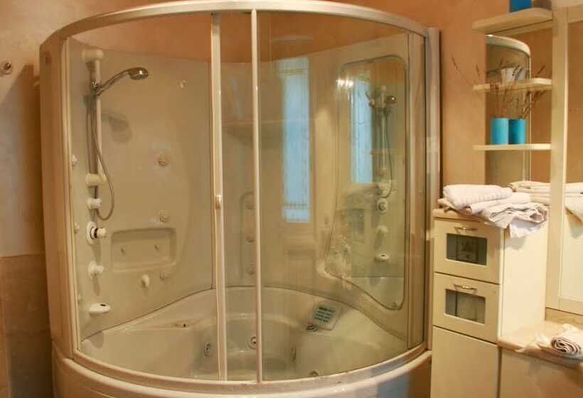 Standardrum, A Casa Di Manu