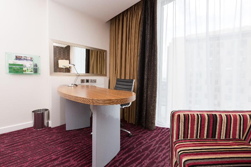 Номер Стандарт Адаптированный для Инвалидов, Holiday Inn Express Hotel & Suites Goldsboro   Base Area, An Ihg