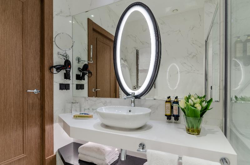 Quarto Deluxe, Eurostars Lisboa Baixa