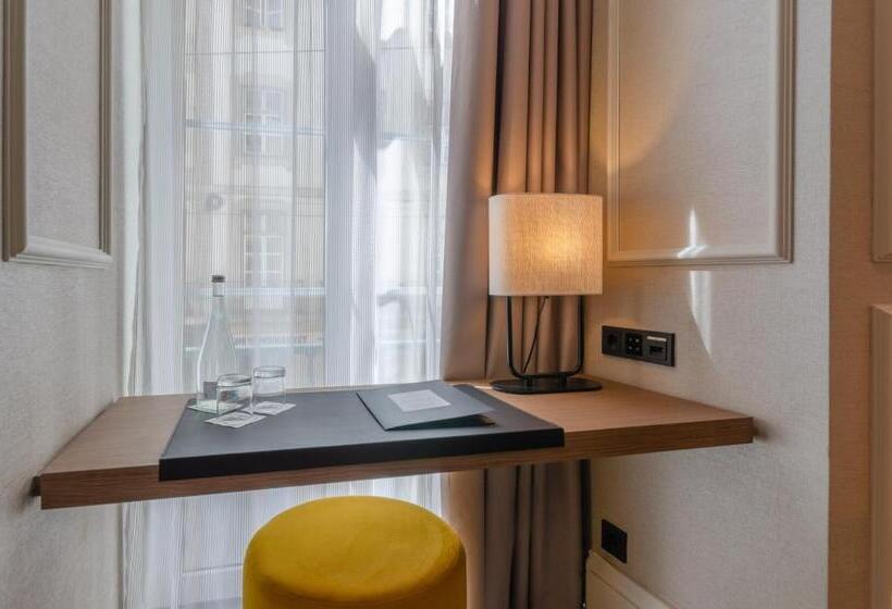 Quarto Deluxe, Eurostars Lisboa Baixa