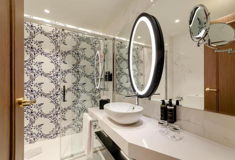 Quarto Superior, Eurostars Lisboa Baixa