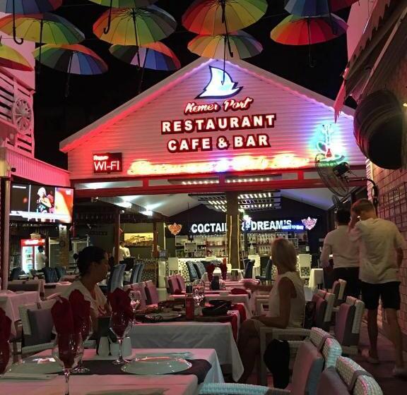 Трехместный Номер Deluxe, Kemer Port