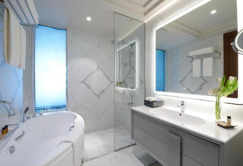 آپارتمان 3 خوابه با چشم‌انداز دریا, Wyndham Grand Doha West Bay Beach