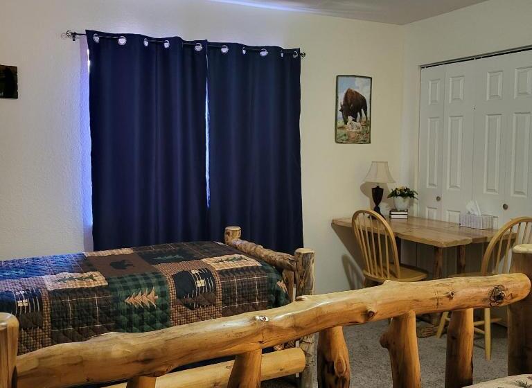 اتاق استاندارد با چشم‌انداز کوهستان, Buffalopeaks Lodge