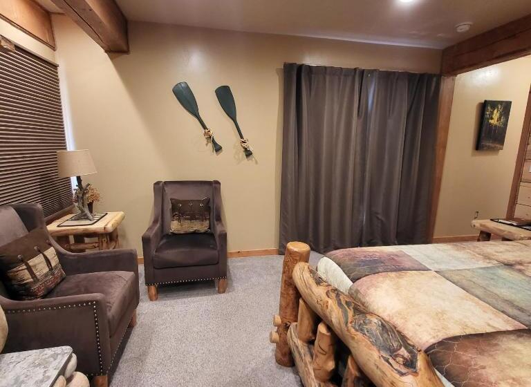 اتاق لوکس, Buffalopeaks Lodge