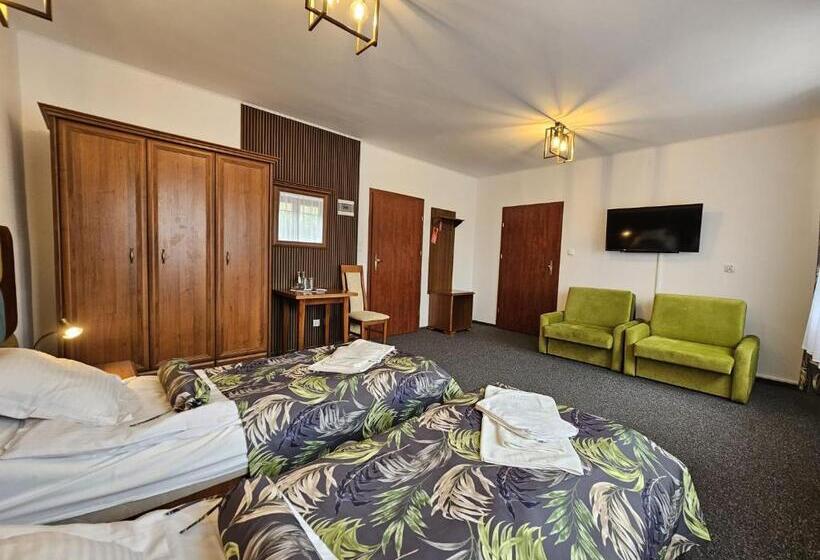 Номер Стандарт, Restauracja Hotel Imperial