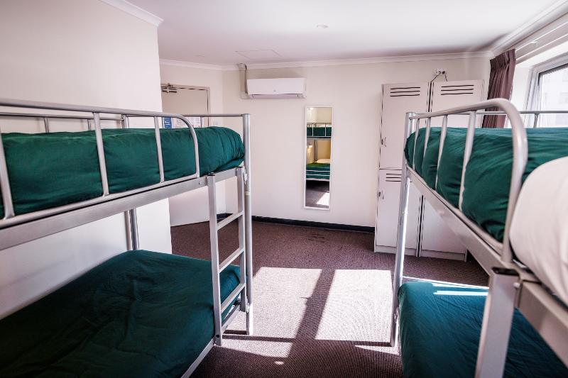 Кровать в Общей Комнате, Yha Adelaide Central