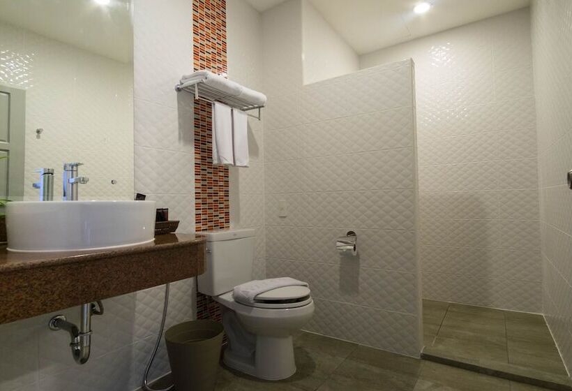 Трехместный Номер Премиум, Fx Hotel Pattaya