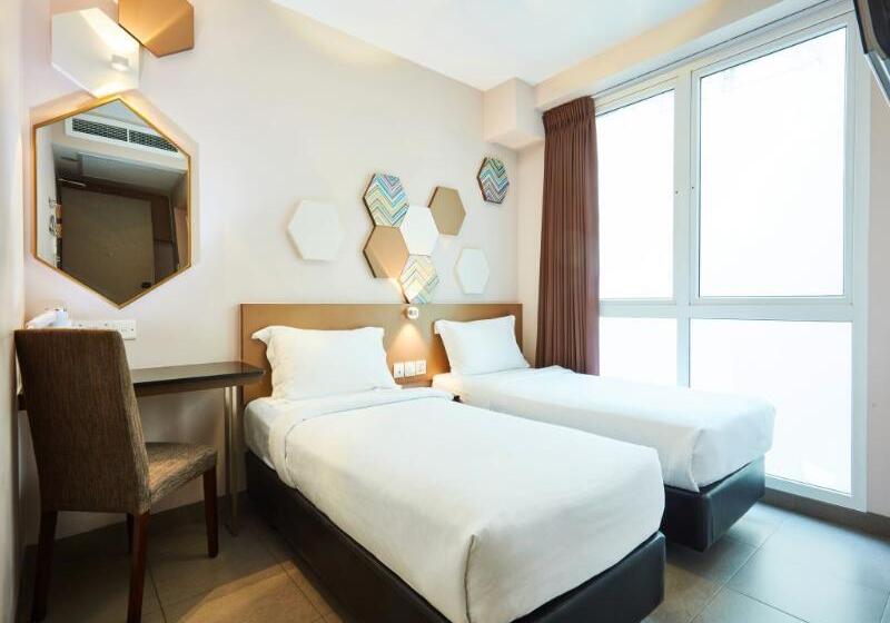 Номер Deluxe, Fx Hotel Pattaya