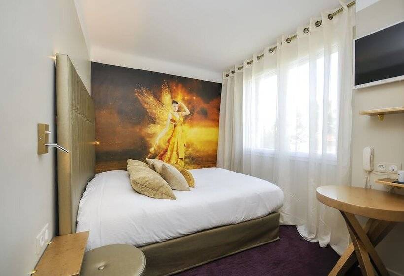 Номер Стандарт, Nyx Hôtel Indépendant