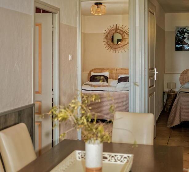 Апартаменты 2 Спальни Вид на Море, Résidence & Hôtel Aria Marina