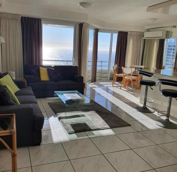 침실 1개 아파트, Zenith Ocean Front Apartments