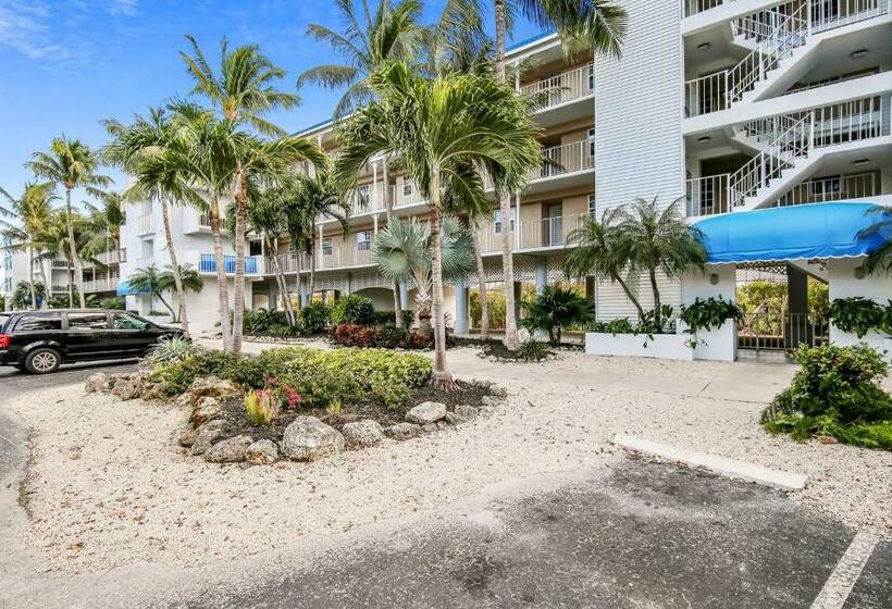 Апартаменты 2 Спальни, Oceanside Retreat
