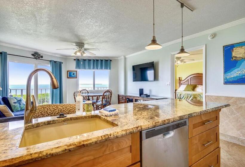 Апартаменты 2 Спальни, Oceanside Retreat
