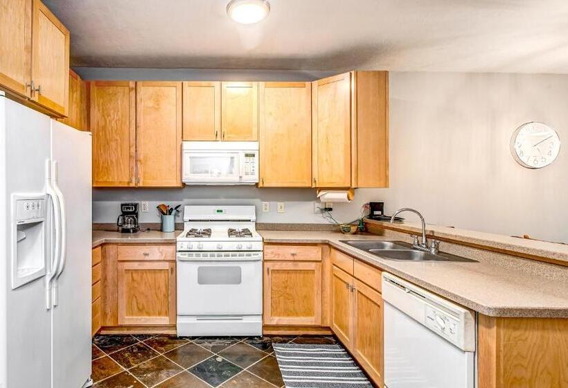 침실 1개 아파트, Cozy Crestview Condo