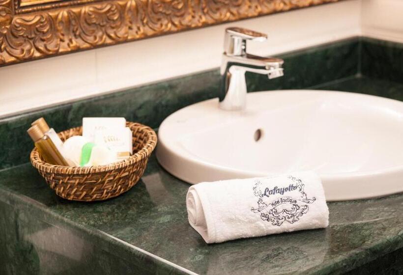 سوییت جونیور, Villa Boutique Lafayette