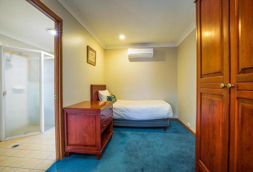 Студия Стандарт, Nightcap At Federal Hotel Toowoomba