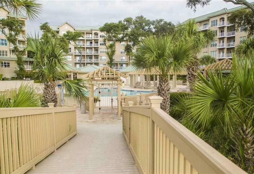 Апартаменты 1 Спальня, Hampton Place 5501
