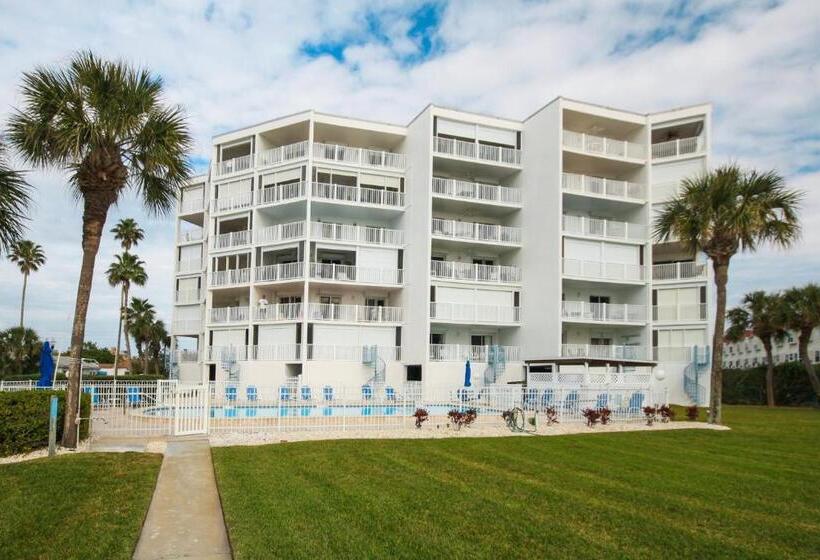 침실 2개 아파트, Lighthouse Pointe 402