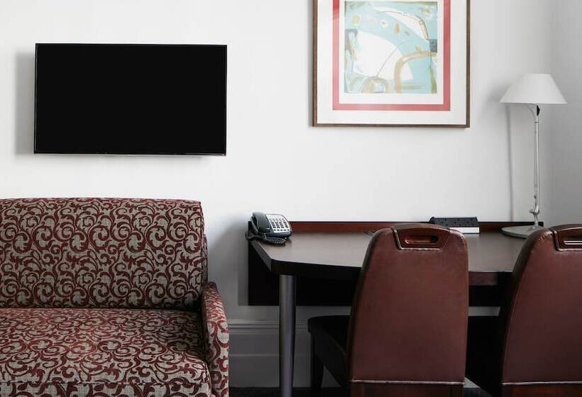 Номер Superior, Club Quarters Hotel Trafalgar Square, London