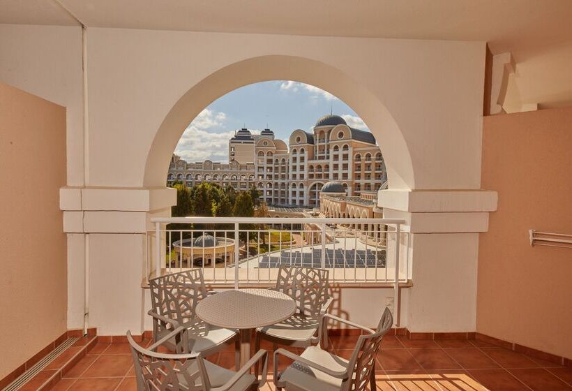 Люкс Клуб, Dreams Sunny Beach Resort & Spa