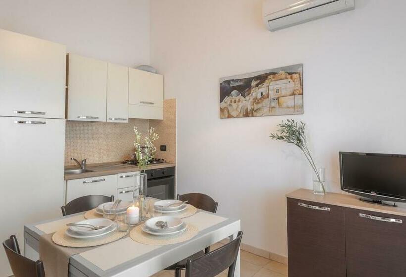 آپارتمان سوپریور 1 خوابه, Apartments In Residence With Swimming Pool In Villasimius
