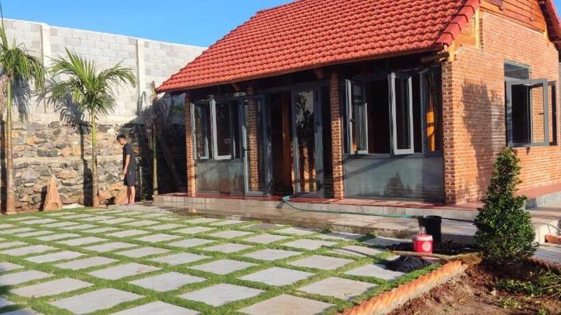 اتاق خانوادگی با چشم‌انداز باغ, T Farmstay Villa And Resort Buon Ma Thuot City
