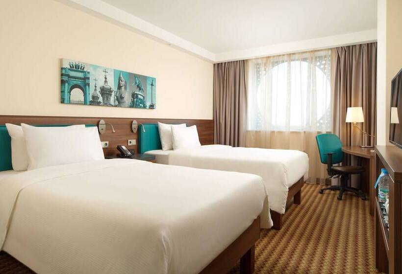 标准间, Hampton By Hilton Saint Petersburg Expoforum