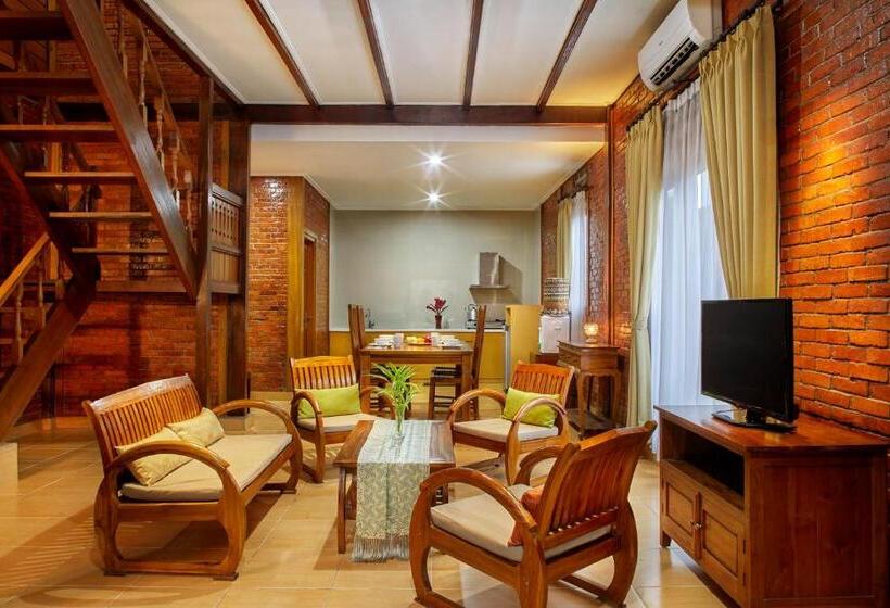 Вилла Premium 3 Спальни, Jambuluwuk Convention Hall & Resort Puncak