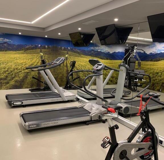 스위트, Sporthotel Rosatti
