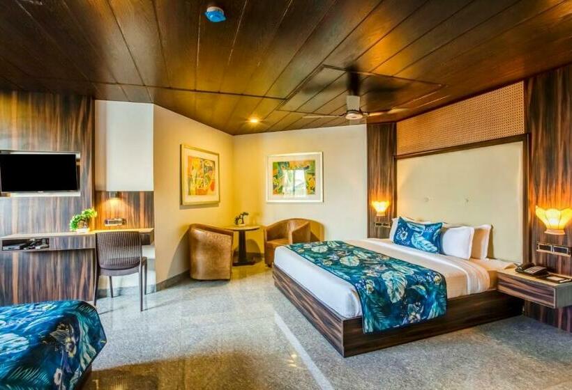 Семейный Номер, Summit Calangute Resort & Spa
