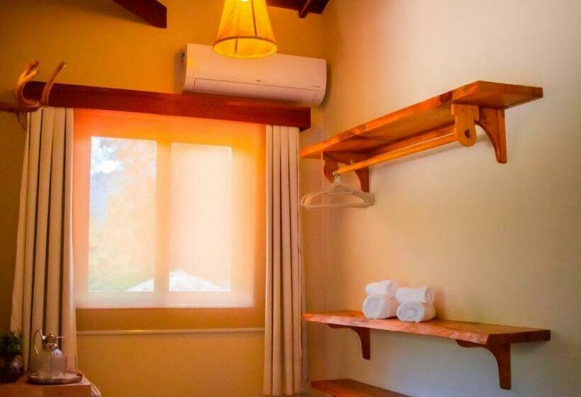 Люкс Кровать Кинг, Go Organic Club   Santo Antônio Do Pinhal Sp, Brasil