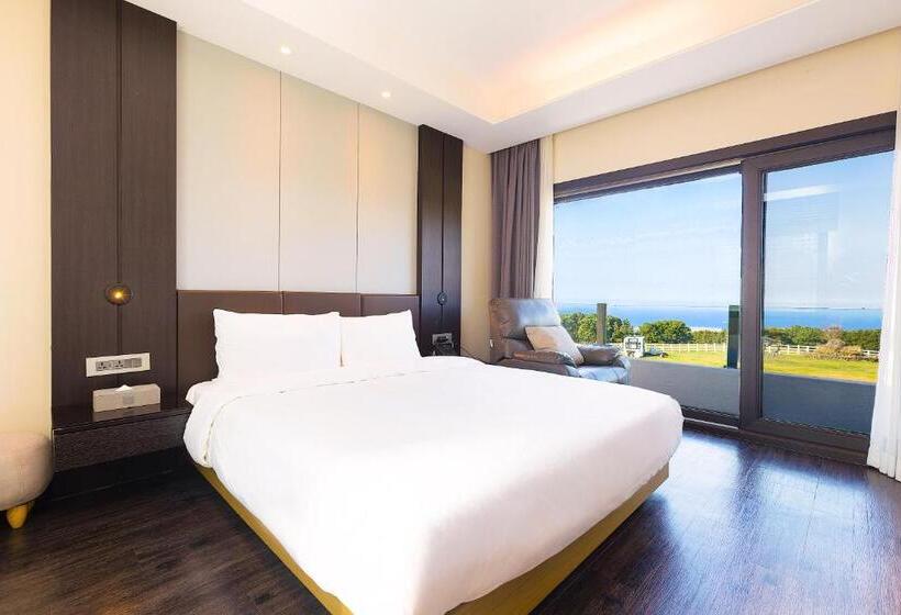 اتاق لوکس, Amber Pure Hill Hotels & Resorts Jeju