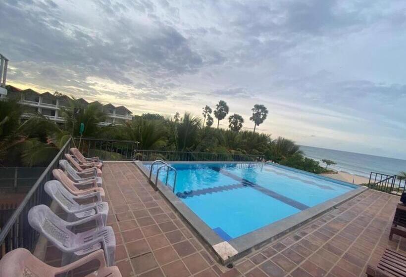 Triple Room Sea View, Resort Maya Beach