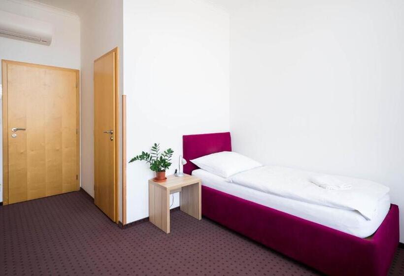 חדר סטנדרט יחיד, Mini Hotel Akord