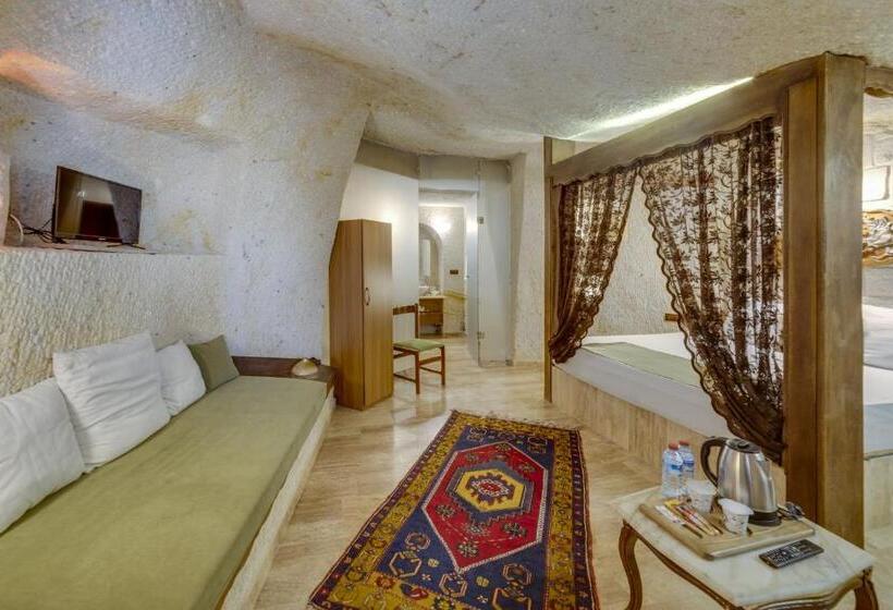 Quarto Deluxe, El Puente Cave