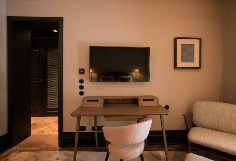 Quarto clássico, Valverde Lisboa   Relais & Chateaux