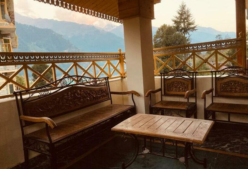 스탠다드 룸 킹사이즈 침대, Ram Cottage, Manali