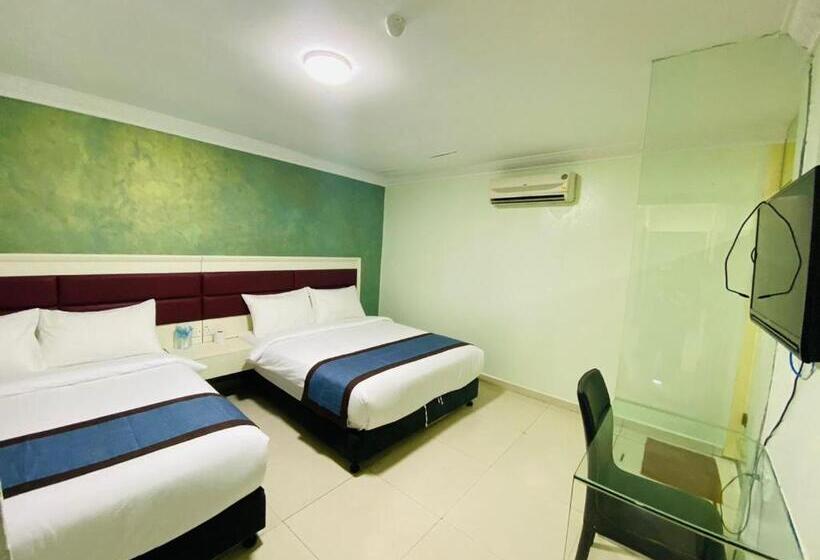 اتاق استاندارد چهار تخته, Surya Boutique Hotel Klang