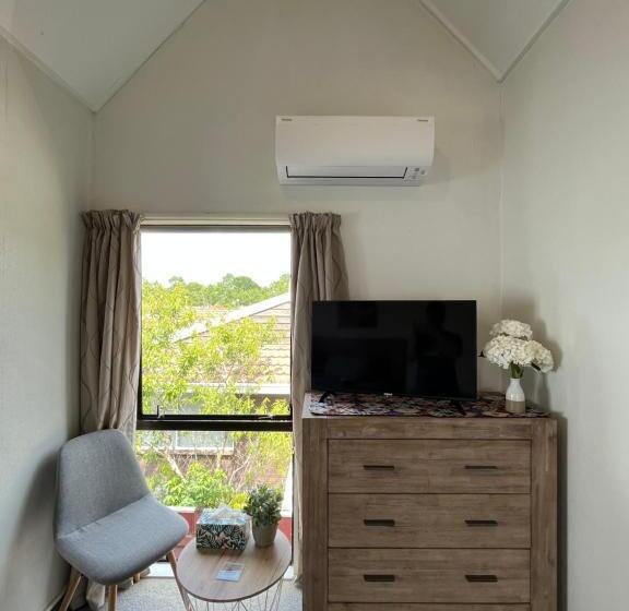 Номер Стандарт, Charm On Chippendale Ensuite B&b
