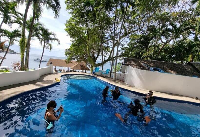 Семейный Номер, Aquaventure Reef Club