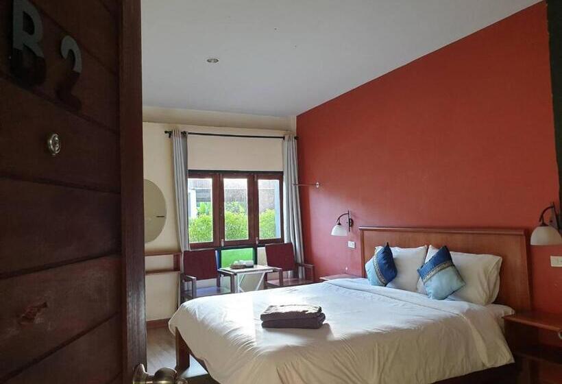 Номер Deluxe Кровать Кинг, Thebedkolok Resort