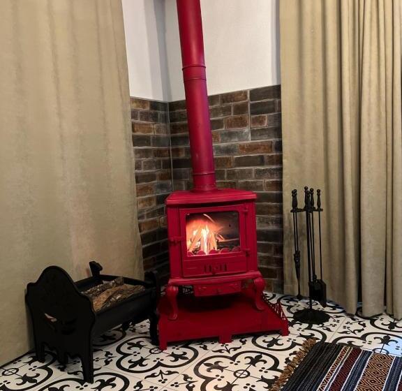 کلبه ییلاقی سوپریور یک خوابه, Paradise House   Bungalov