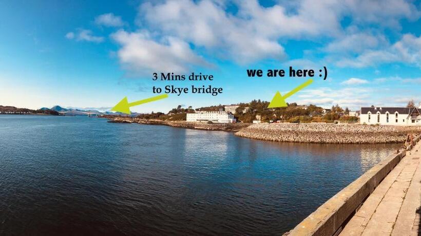 Семейный Номер, Skye View Skye Bridge House