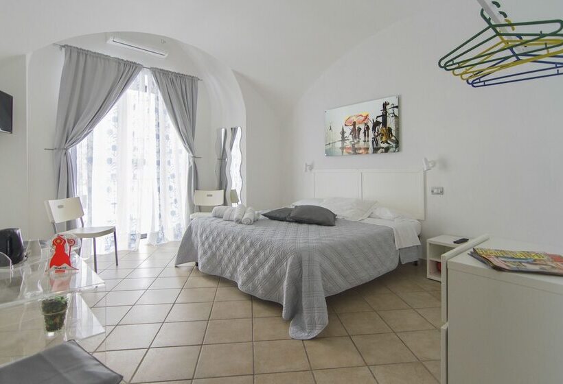 Camera Superiore con Balcone, Maison Du La Rua