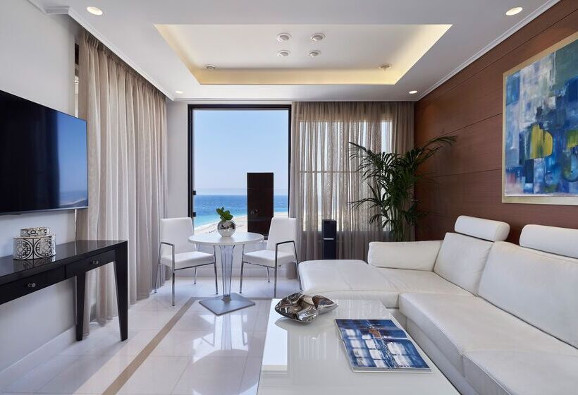펜트하우스 스위트, Bellevue On The Beach Suites