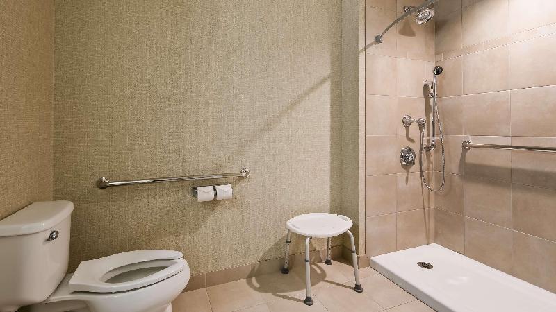 스탠다드 룸 킹사이즈 침대, Best Western Plus Service Inn & Suites