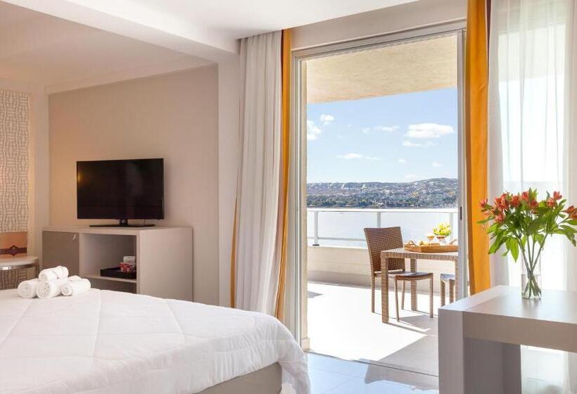 Люкс Deluxe Кровать Кинг, Esuites Transamérica Lagoa Santa