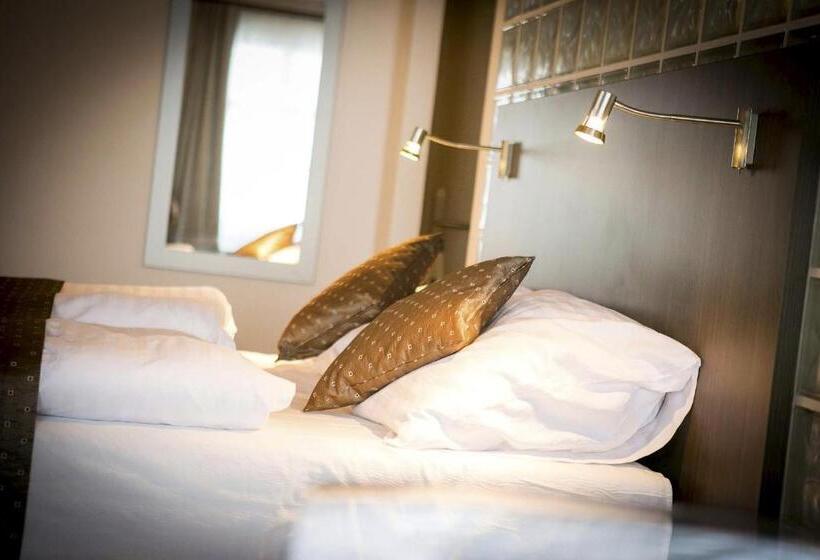 스탠다드 스튜디오, U Tří Hrušek Suites & Apartments