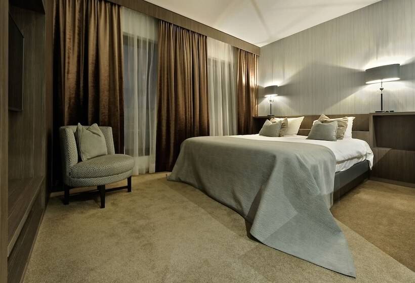 스위트, Van Der Valk Hotel Hoorn